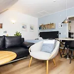 2 Person In Holiday home *