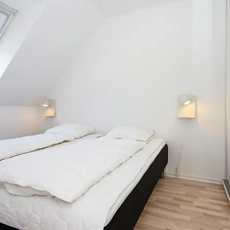 2 Person In Holiday home