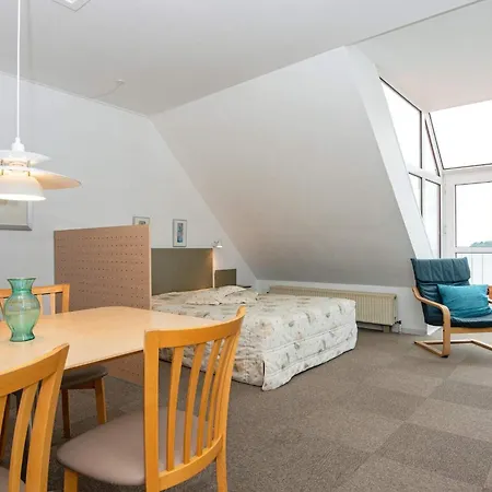 2 Person In Feriehus