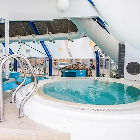 2 Person In Holiday home *